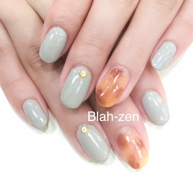 新色 グレー べっ甲ネイル Blah Zeh ブラゼ