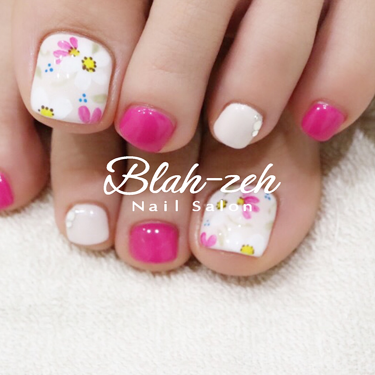 春のフットネイル特集 Nailbook掲載 Blah Zeh ブラゼ